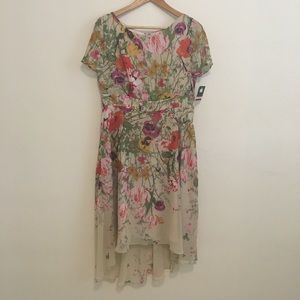 Wildflower print, high/low dress